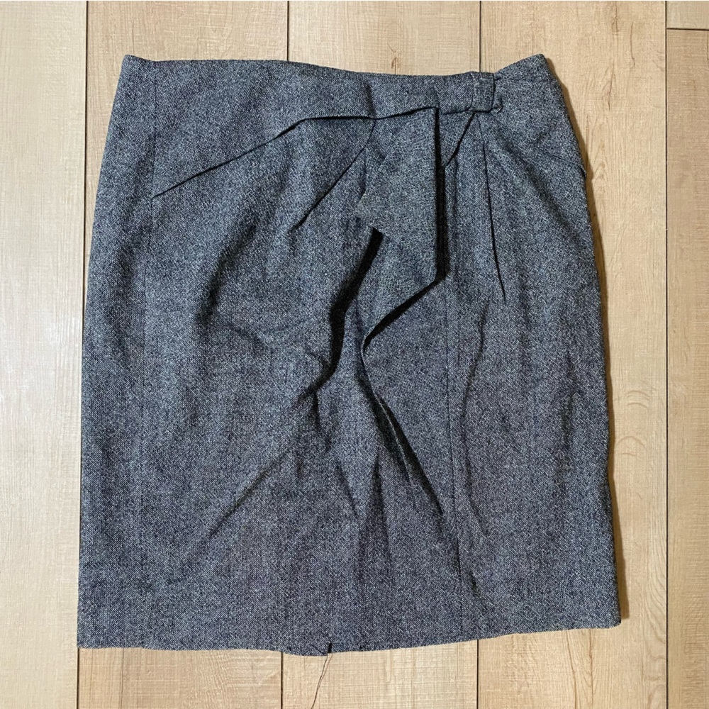 Banana Republic Gray Pencil Skirt
